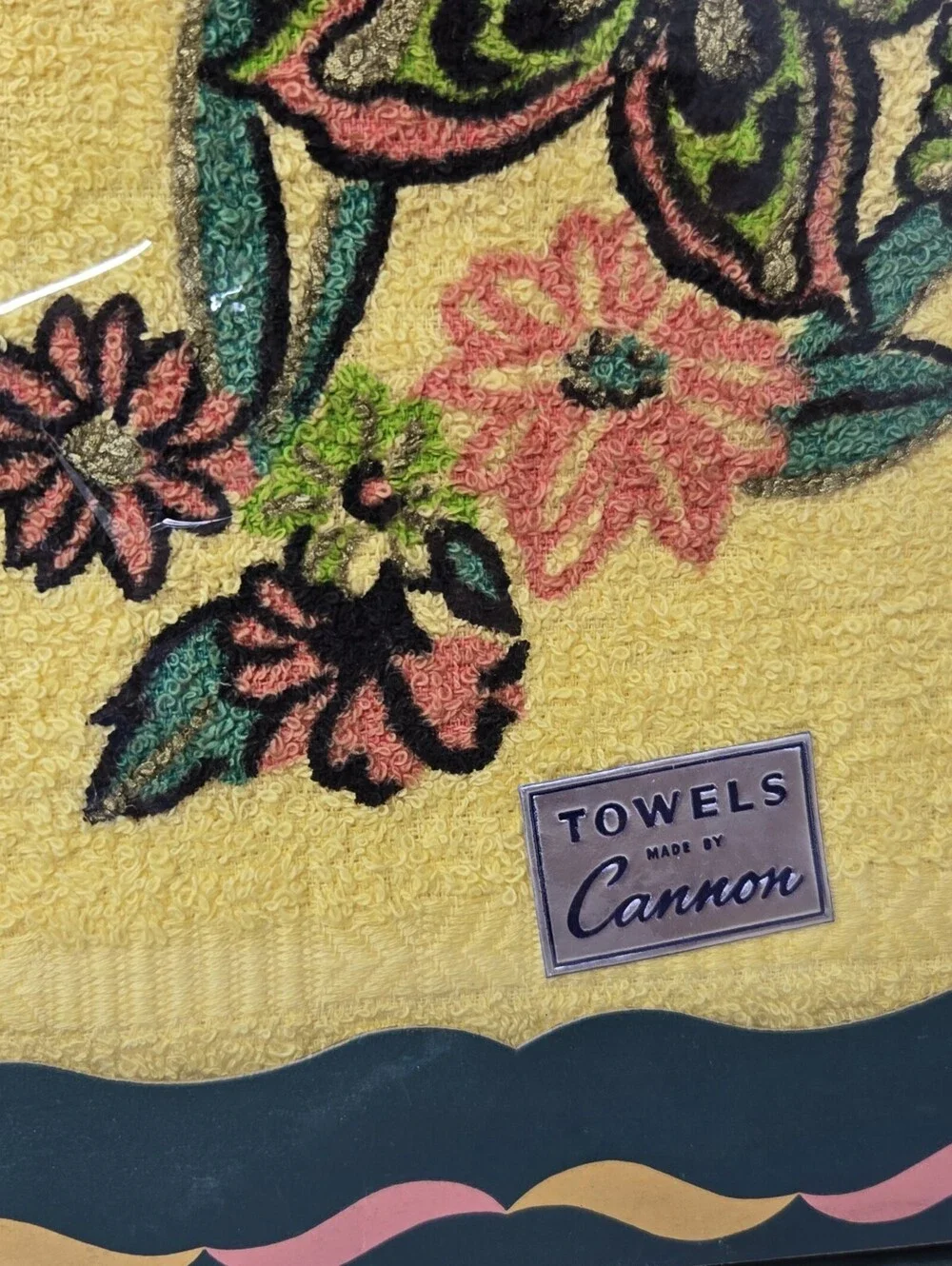 VTG Cannon Bath Towels Gift Set Butterflies Joyce Morris Vase NOS RARE READ